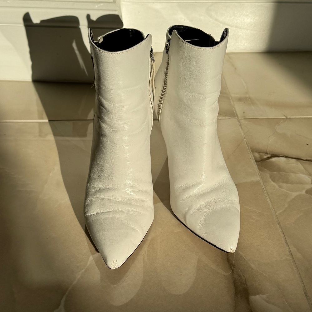 Cowboy ankle boots with a Cuban heel